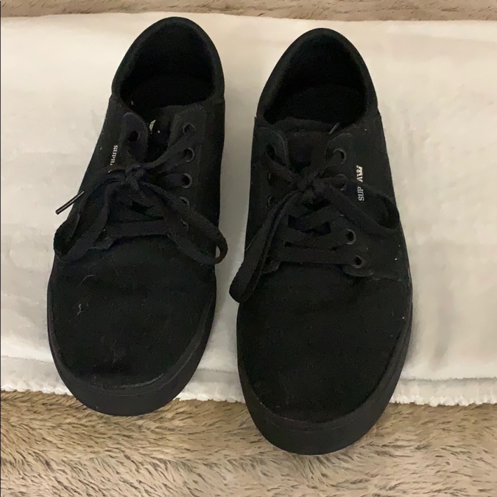 Men’s Supra shoes